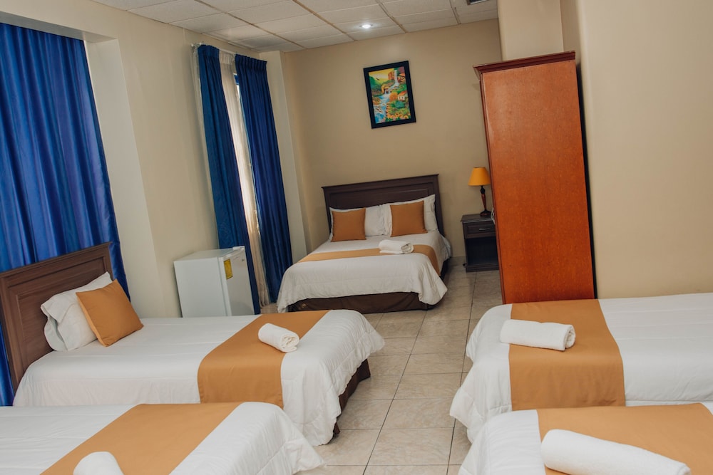 Standard Room (Quintuple)