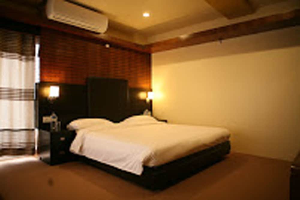 Standard Room photo 1