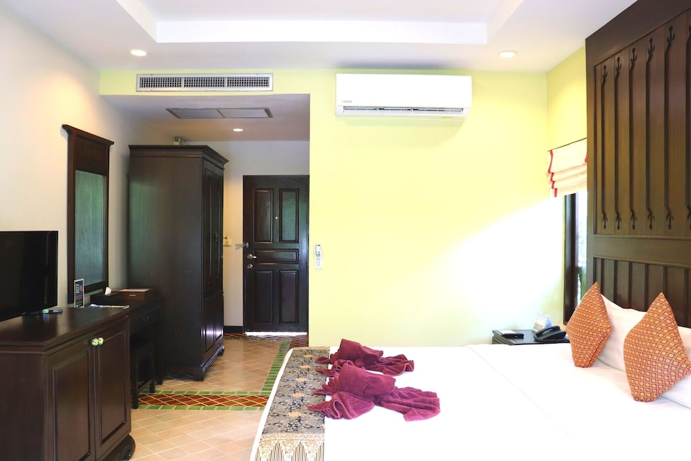 Superior Double Room, Garden View - Photo 11