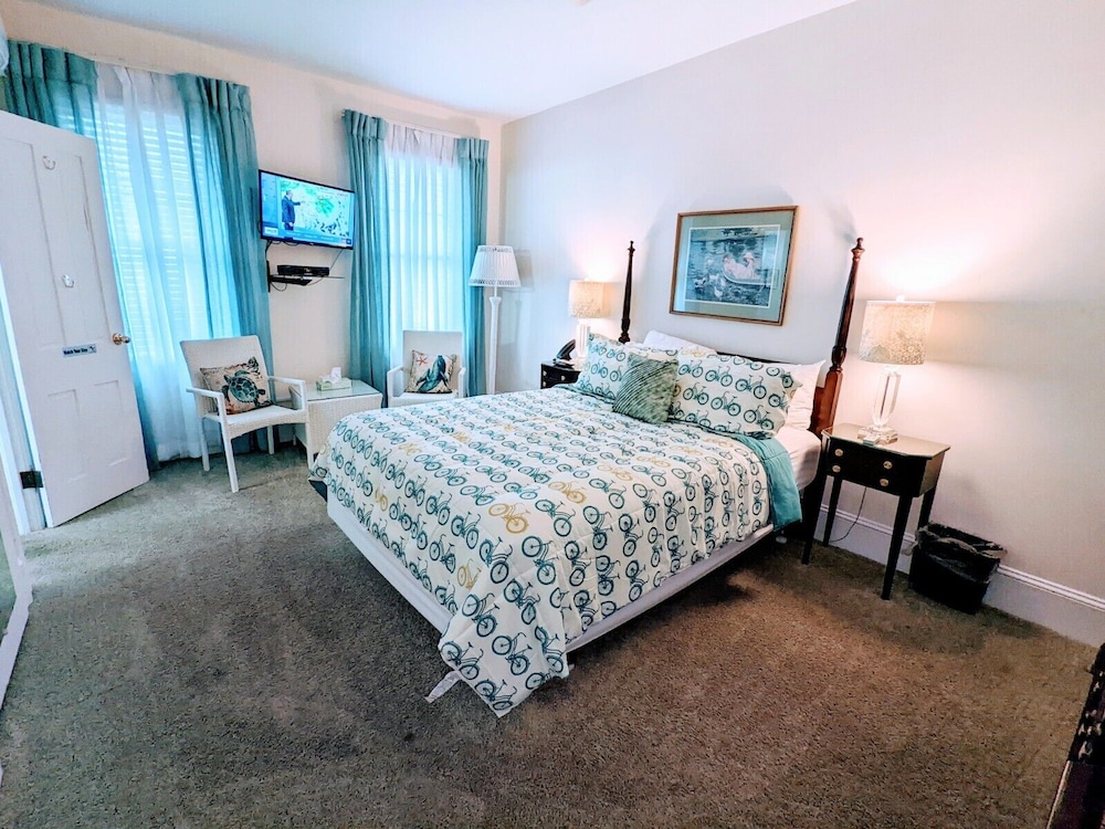 Room, Private Bathroom (Room 10 - Max 2 people)