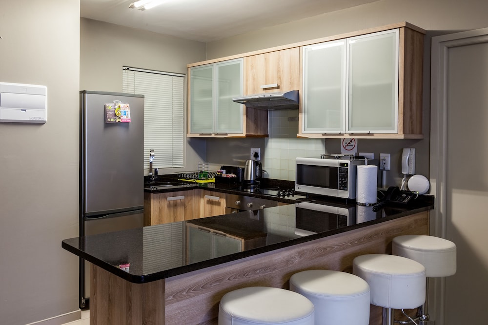 Luxury Suite, 2 Bedrooms - Photo 4