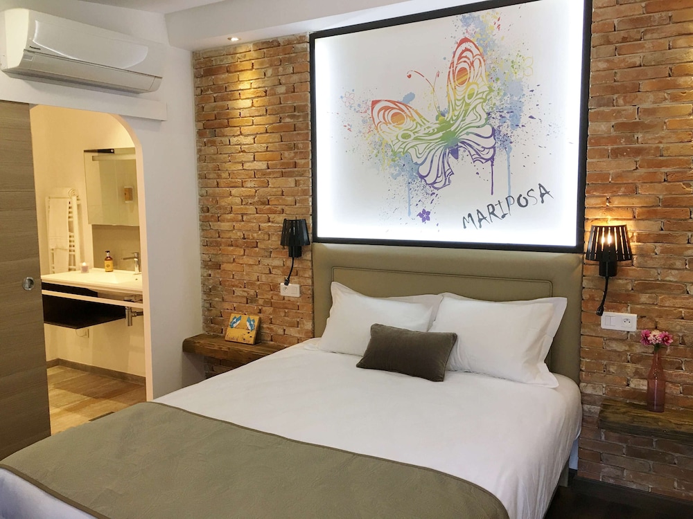 Standard Double Room, Terrace, Garden View