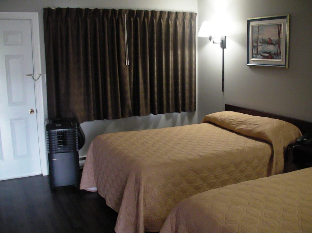 Standard Room, 2 Double Beds