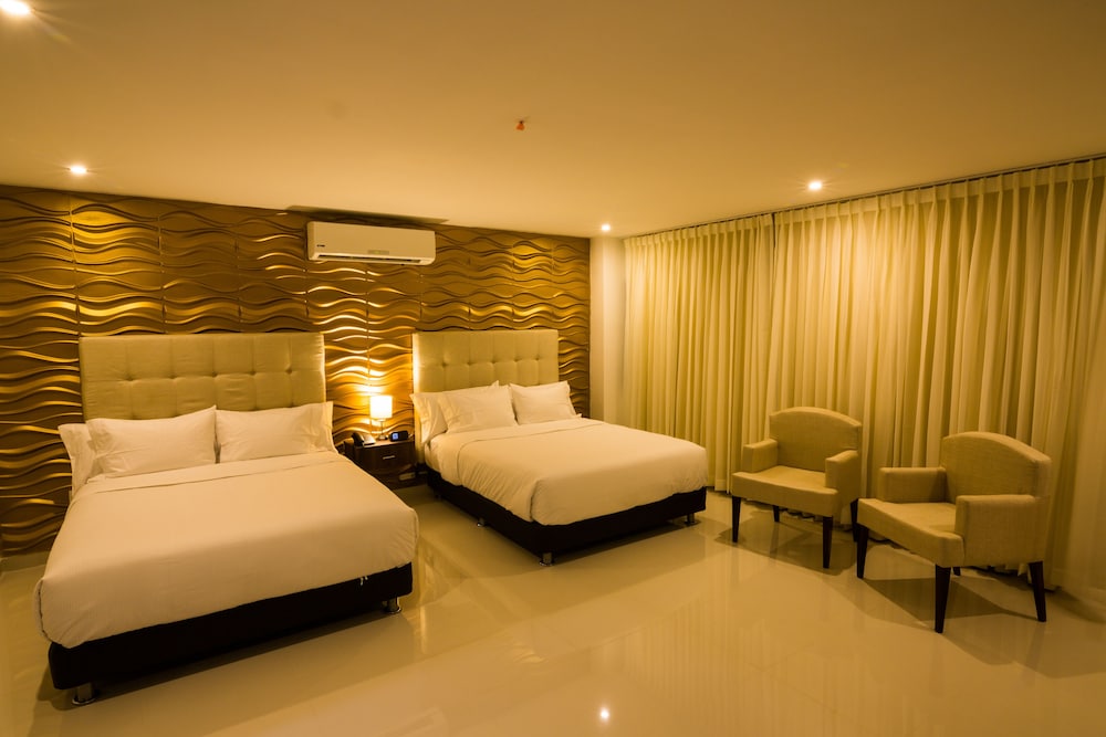 Family Twin Room