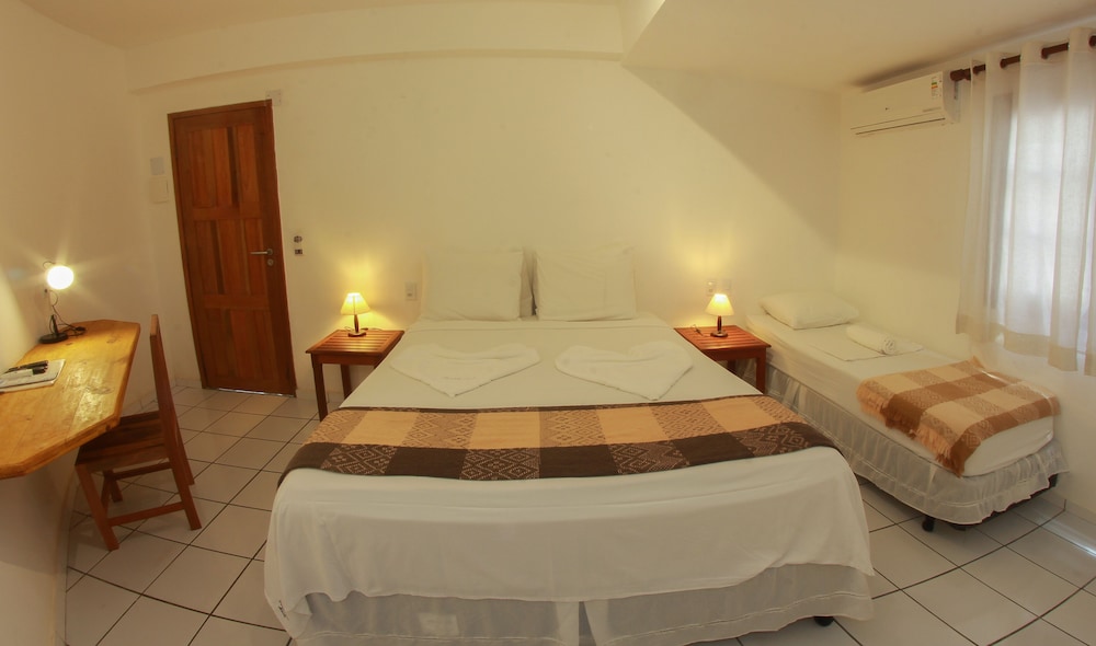 Standard Triple Room photo 2