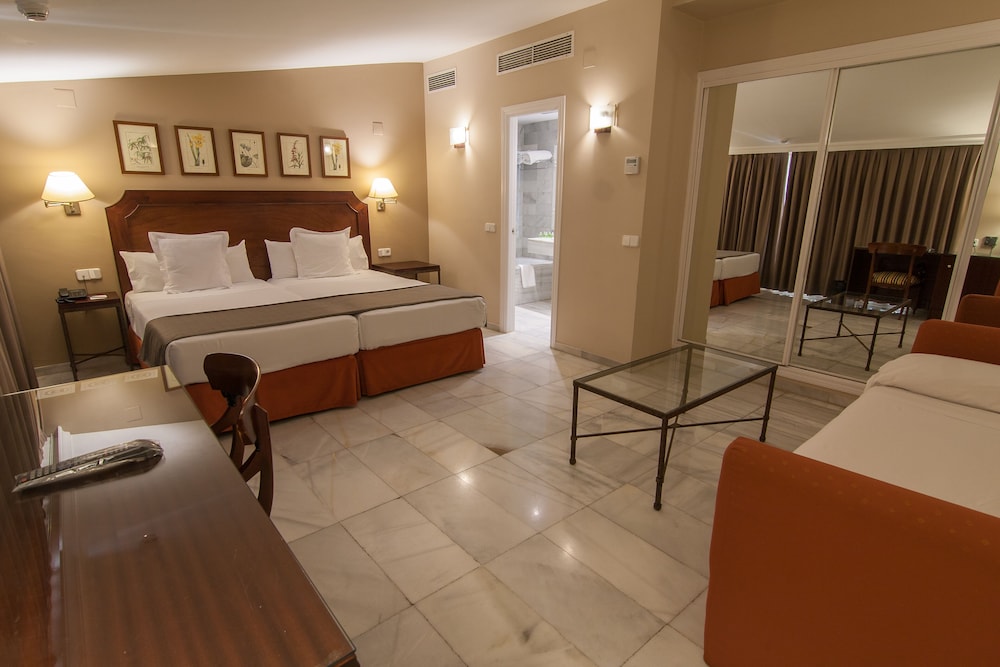 Triple Room, 3 Twin Beds - Photo 5