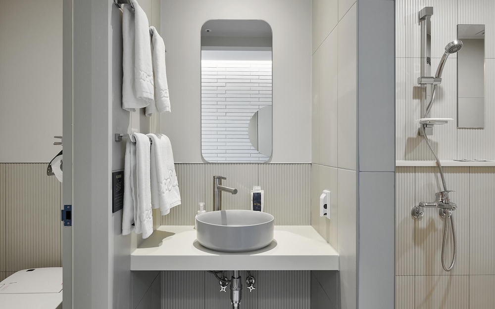 Room (VVIP Bath Salt Provided for Staying G) photo 1