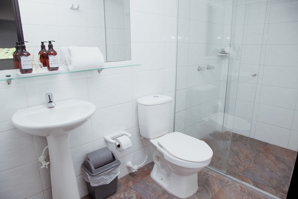 Triple Room, 1 Bedroom photo 3