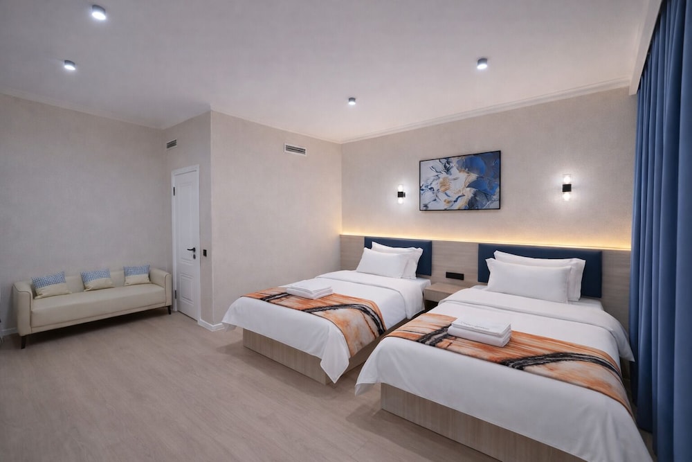 Double or Twin Room, Courtyard View