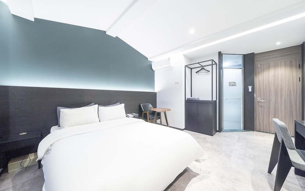 Room (Ocean View Premium (Double Bed High F)