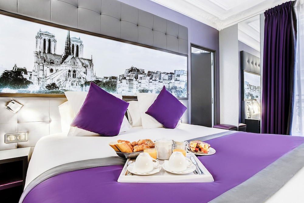 Superior Room, 1 King Bed, Non Smoking (Twin bed on request)