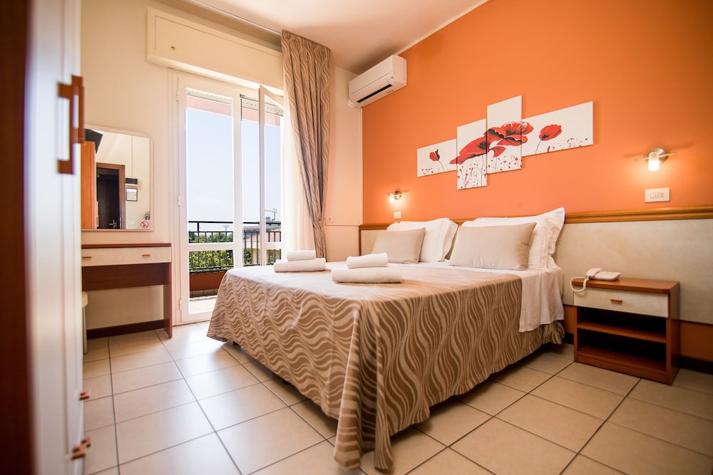Standard Double Room, Balcony