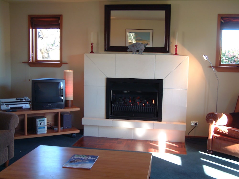 Standard Suite, 1 Bedroom, Non Smoking, Kitchen (Cottage, Min 3) photo 1