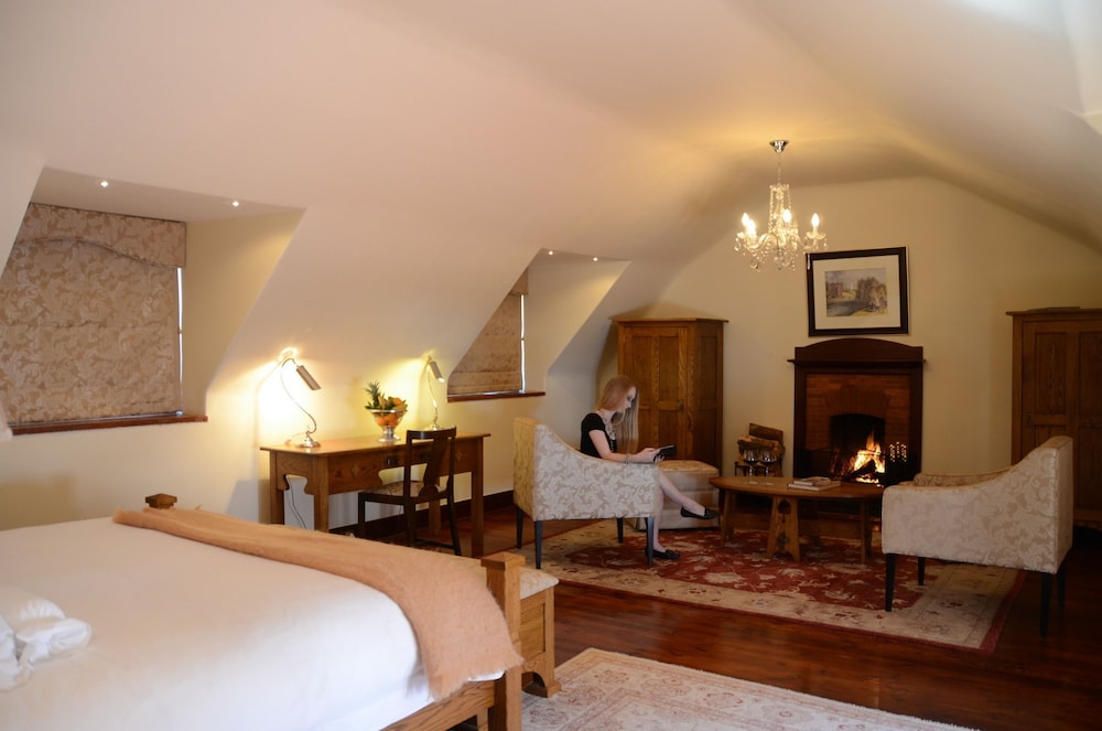 Suite (Manor House) photo 3
