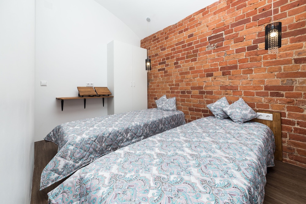 Apartment (№ 2 Realto)