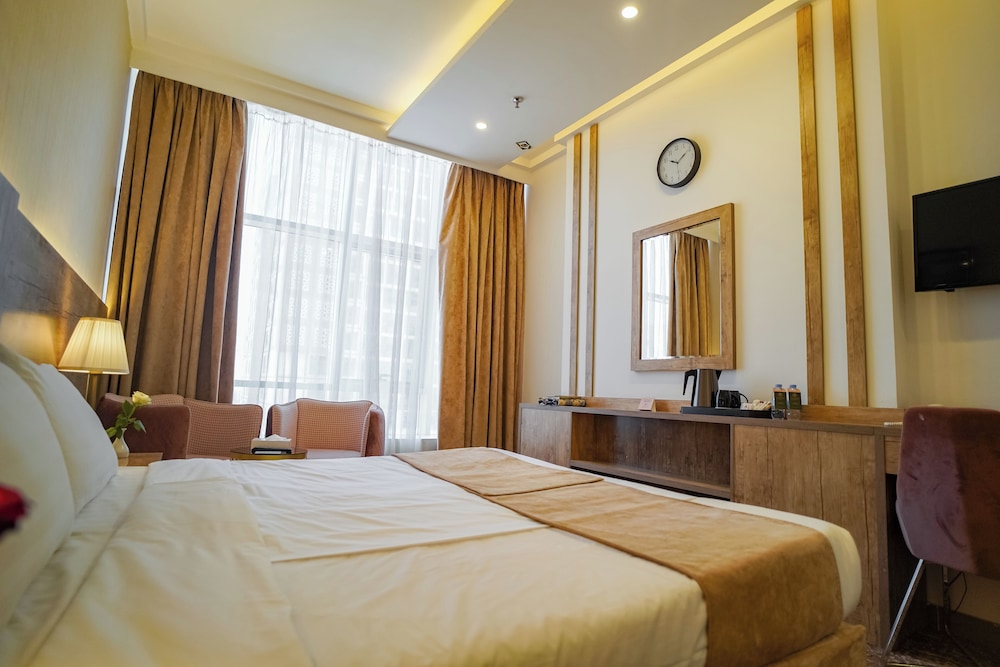 Standard Double or Twin Room - Photo 3