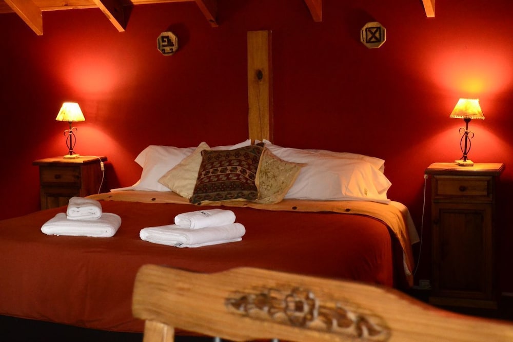 Premium Chalet, 1 King Bed, Hot Tub, Lake View photo 1