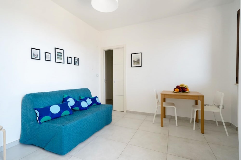 Apartment photo 1