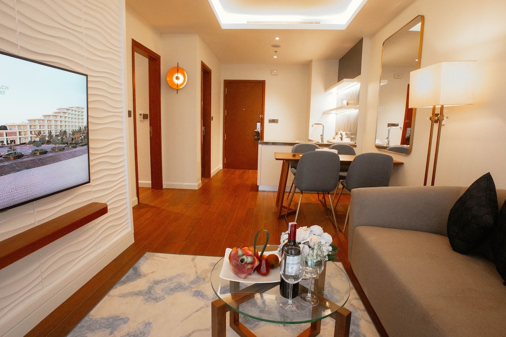 Grand Suite, Hill View photo 2
