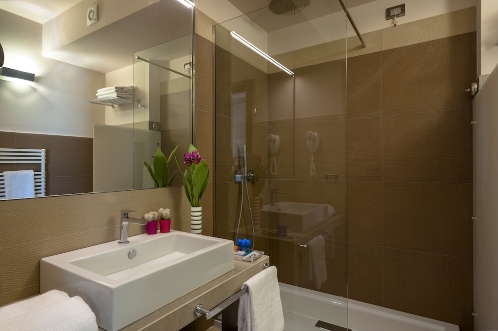 Superior Double Room - Photo 5