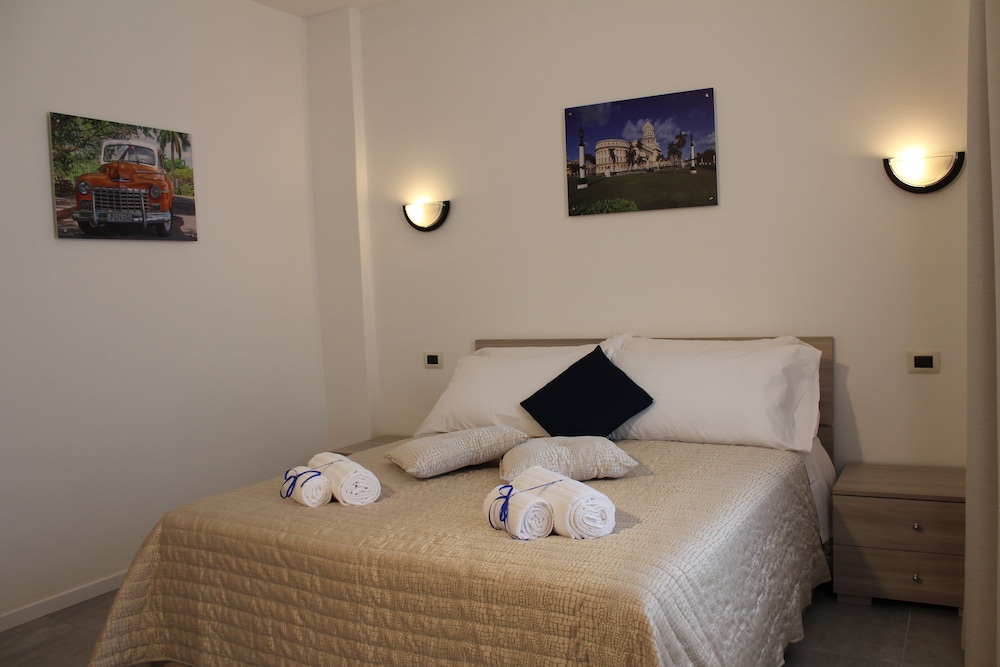 Comfort Apartment, 2 Bedrooms, Lake View, Ground Floor photo 1