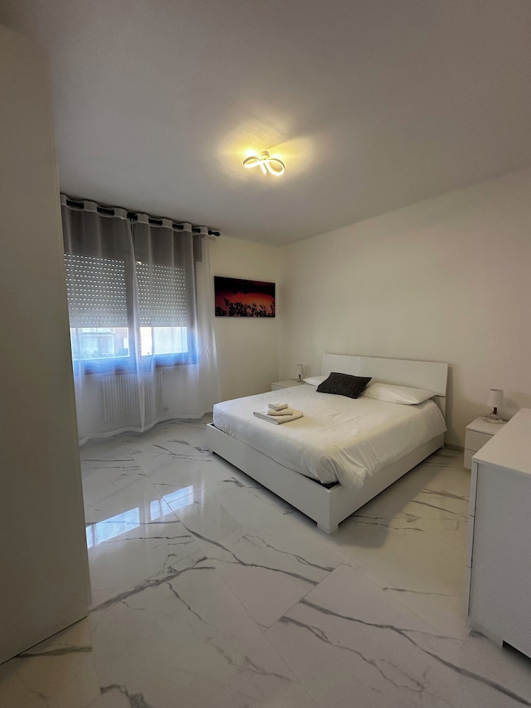 Luxury Apartment, City View photo 2