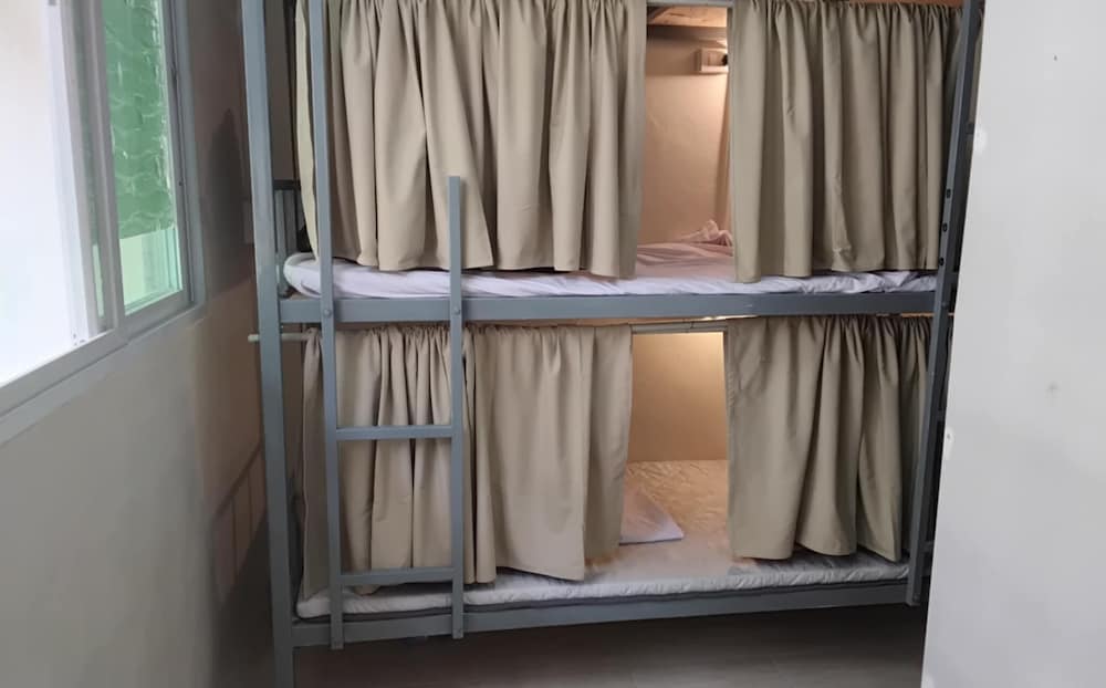 Basic Shared Dormitory, City View photo 2