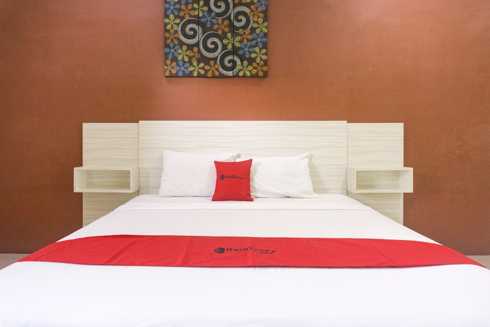 Double Room (Reddoorz)
