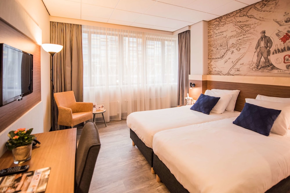 Standard Room, 2 Twin Beds - Photo 1