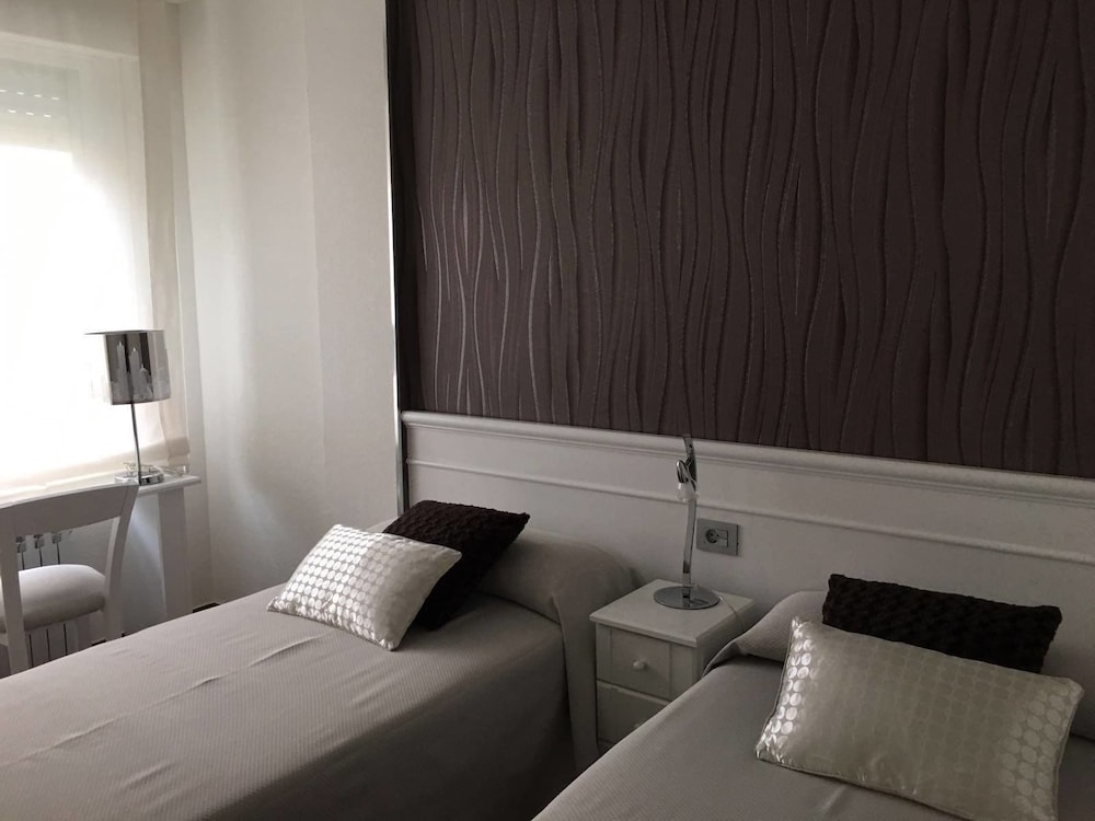 Double Room, 2 Twin Beds photo 2
