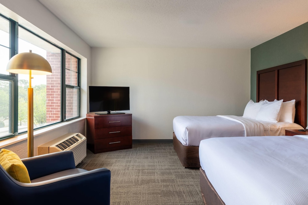 Room, 2 Double Beds, Accessible, Non Smoking