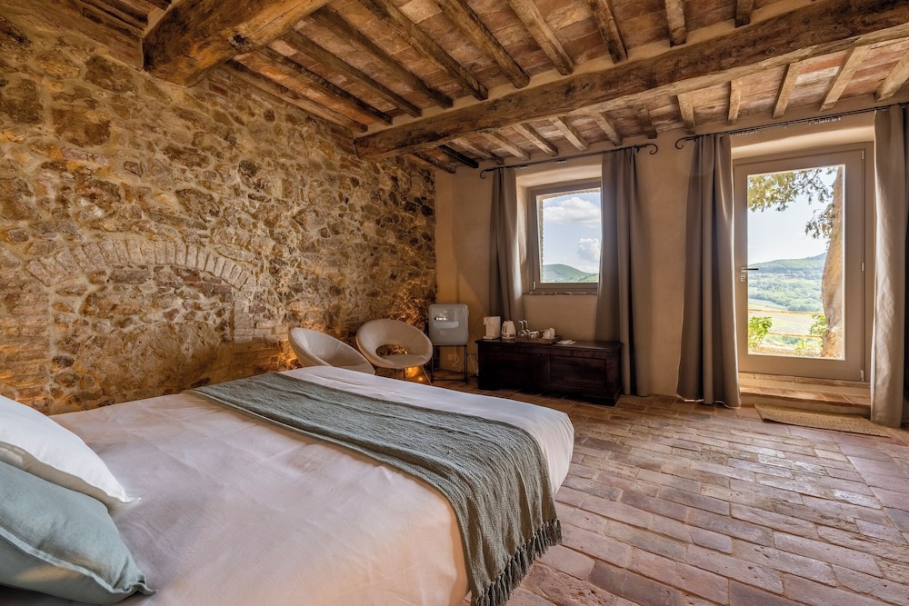 Deluxe Double Room, Garden View