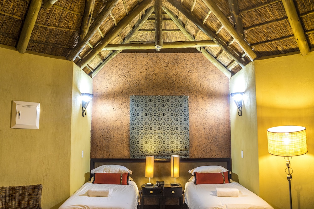 Double or Twin Room photo 3