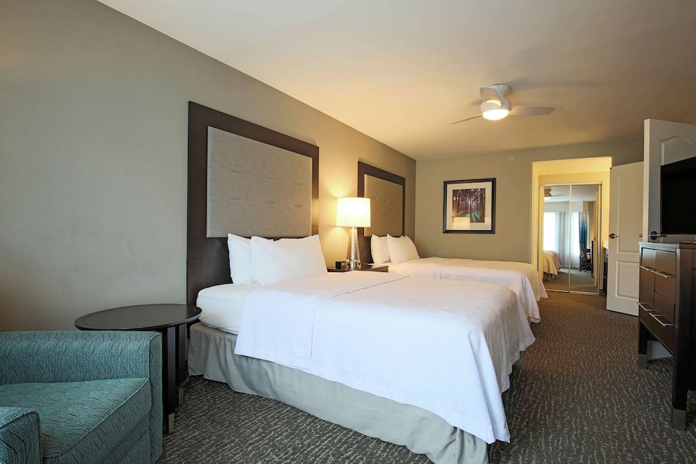 Suite, 2 Queen Beds, Accessible (Hearing) - Photo 2