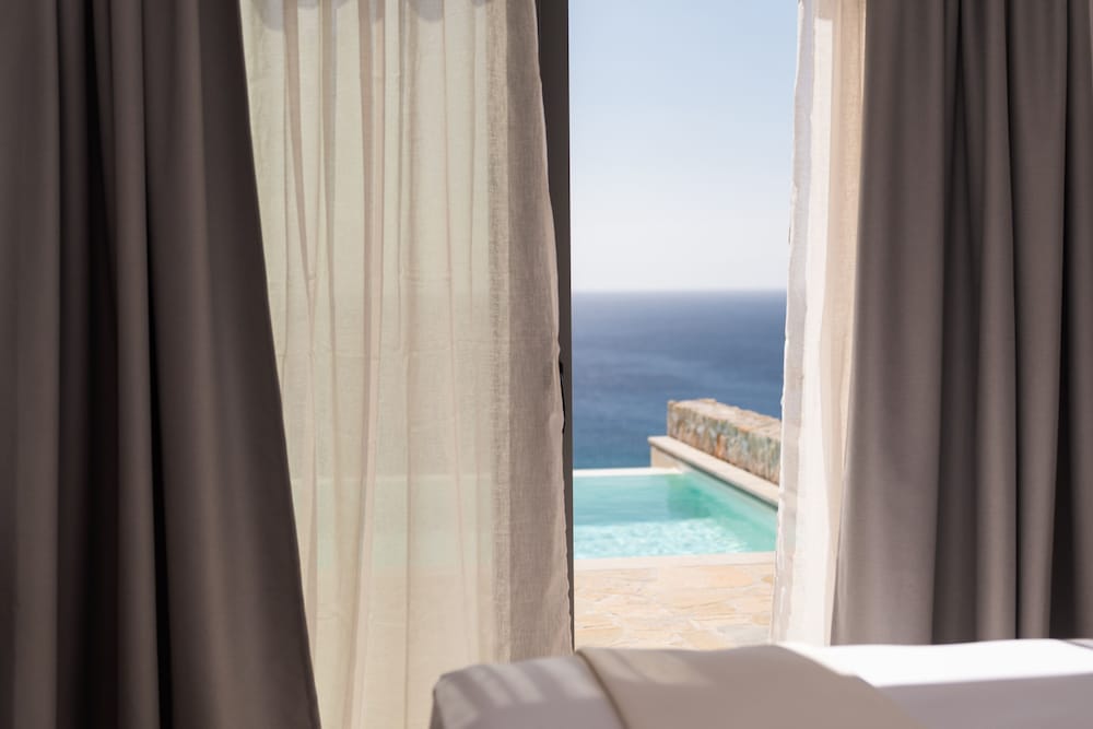 Panoramic Suite, Private Pool, Sea View photo 2