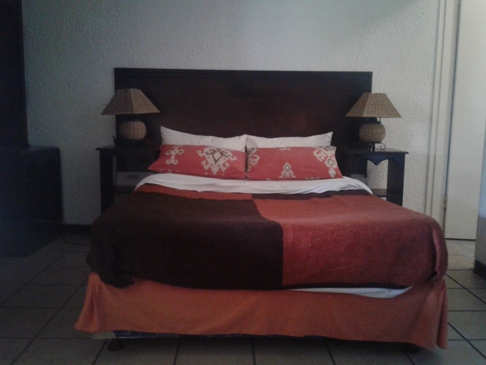 Standard Double Room photo 2