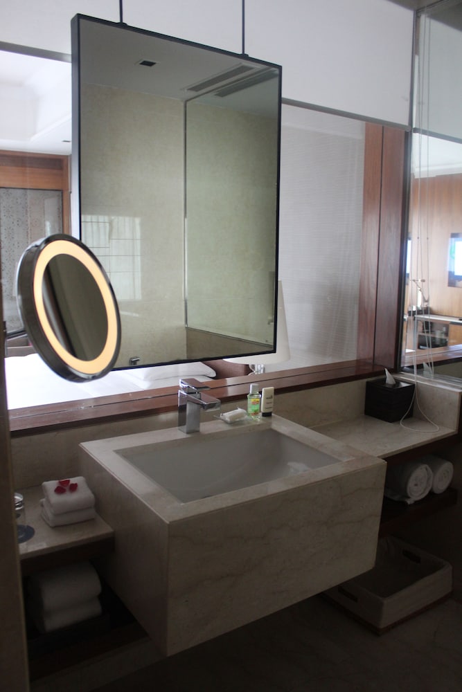 Hyatt Executive Suite photo