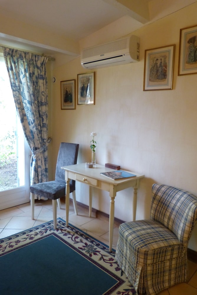 Double Room, Garden Area (Chambre Blanche) photo 3