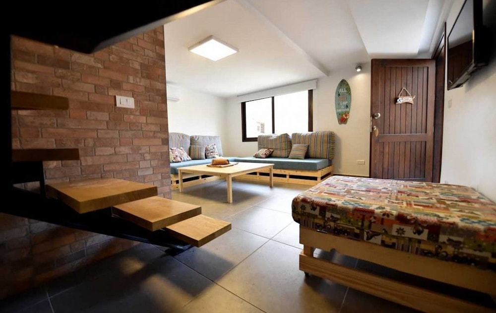 City Duplex, Multiple Beds, Non Smoking, City View photo 2