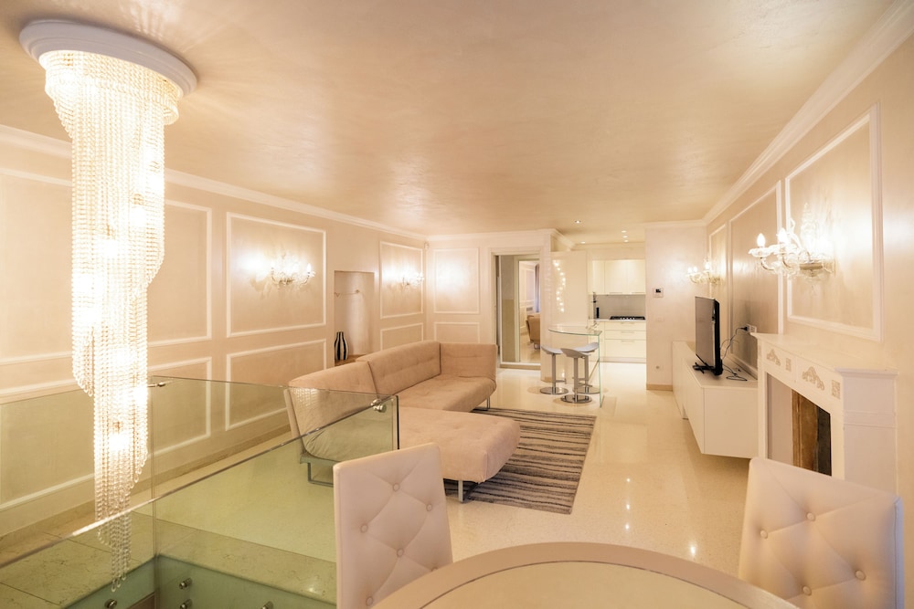 Exclusive Apartment