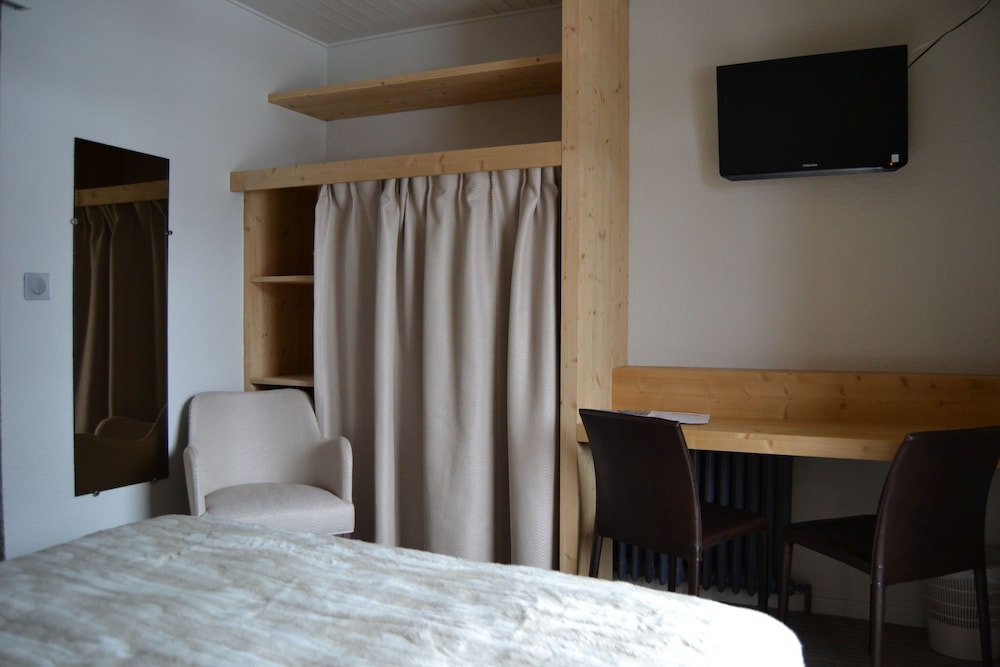 Premium Quadruple Room, 1 Bedroom photo 2