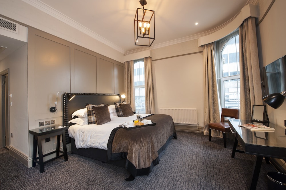 Suite, 1 Double Bed photo 2