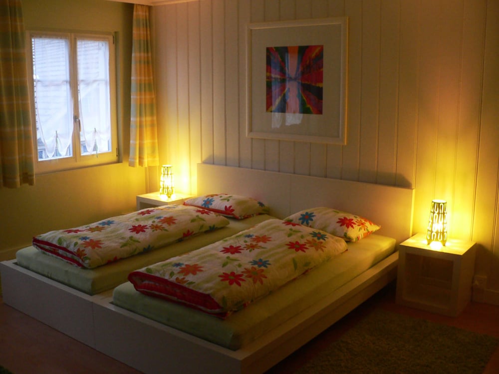 Traditional Double Room, Shared Bathroom photo 3