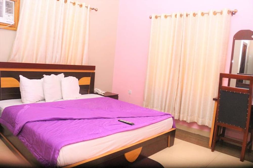 Standard Room (Super)