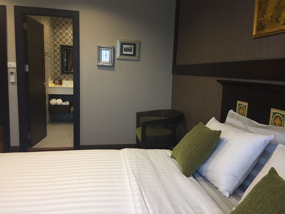 Standard Double Room, City View, Tower photo 2