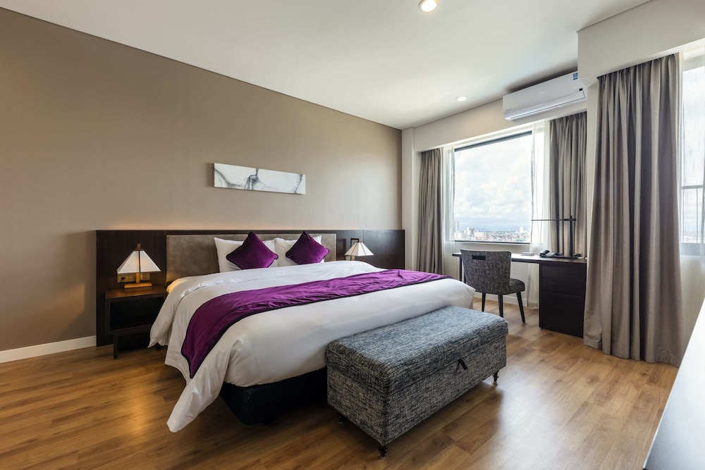Executive Apartment