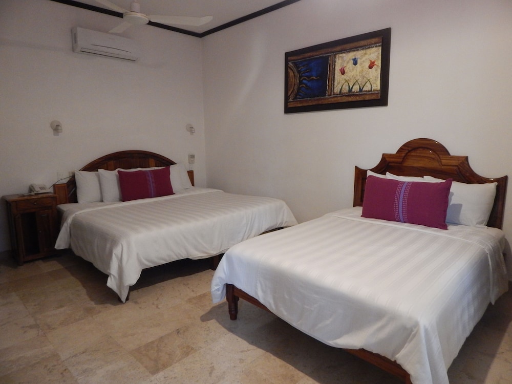 Deluxe Room, 2 Double Beds photo 2