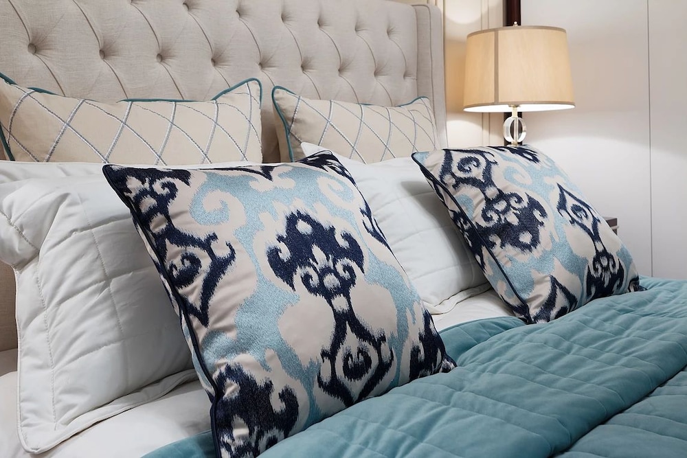 Junior Suite, 1 Queen Bed photo 1