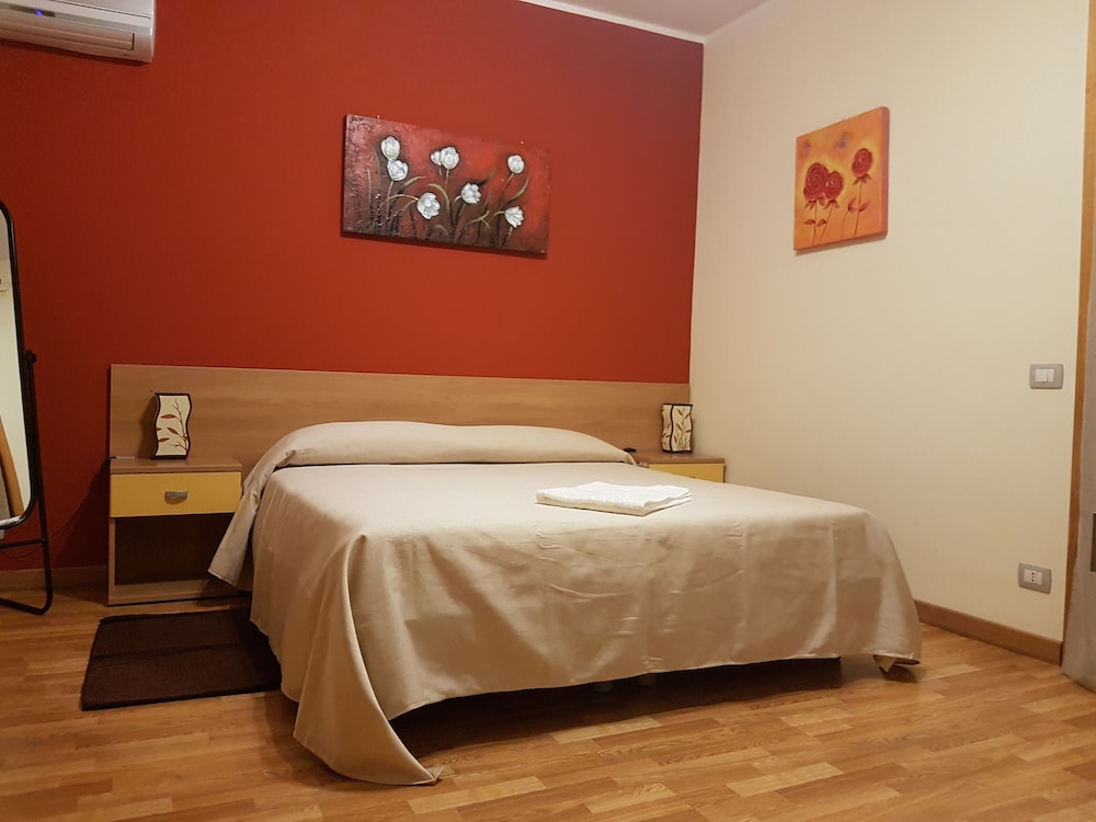Deluxe Room, Balcony, Sea View photo 1