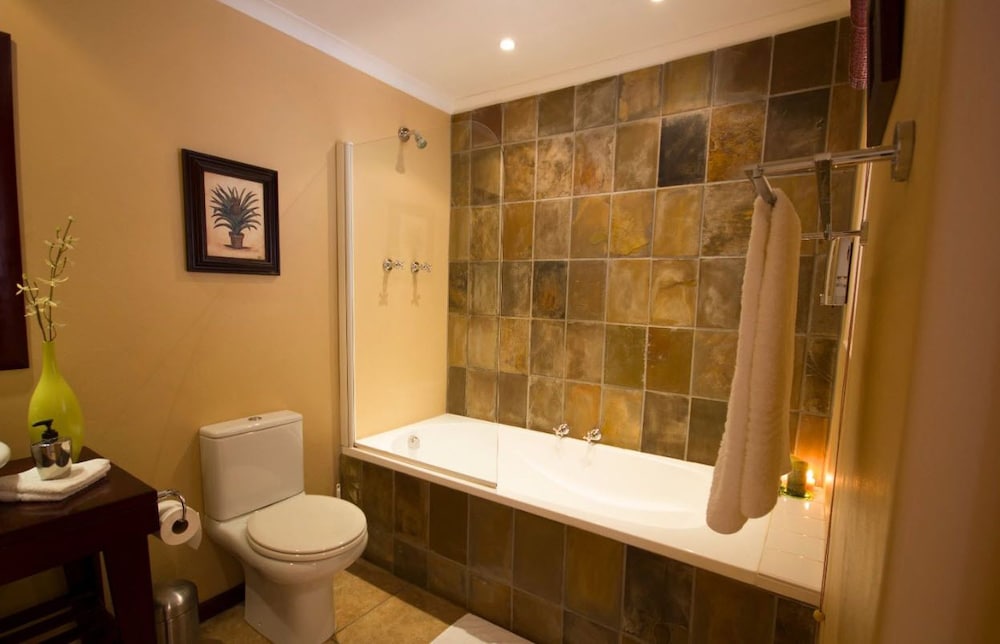 Luxury Room, 1 Bedroom (Garden Room 1)